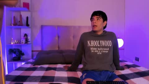 cutebutharder online show from April 24, 3:41 am