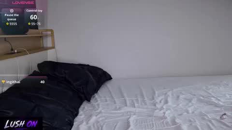 Cute Couple Real online show from June 6, 8:48 pm
