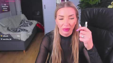 Lexy online show from November 21, 6:39 pm