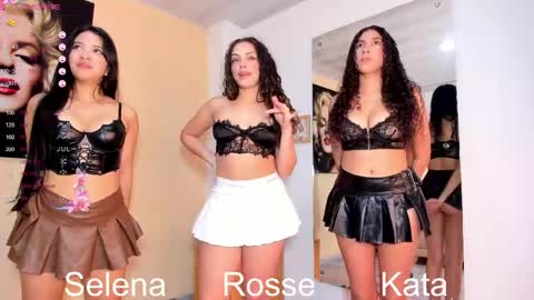 moderator JAZMIN my team is Abby RachelMia online show from March 23, 12:15 am