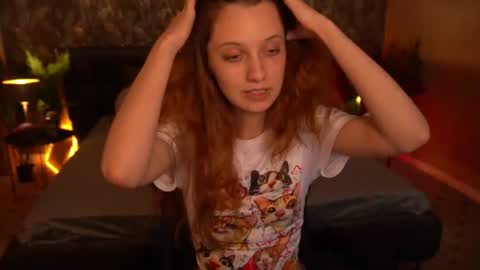Foxy online show from June 23, 1:39 pm