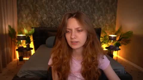 Foxy online show from June 26, 1:27 pm