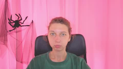 Elli online show from October 30, 11:00 am