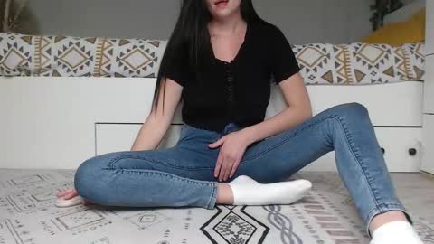 Snapshot of cuteemouse chatting on September 17, 12:08 pm Anna online show from September 17, 12:08 pm