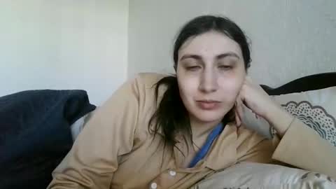 cutekattie online show from March 4, 9:28 am