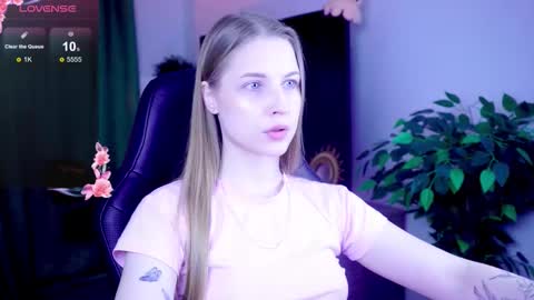 Rina online show from November 7, 6:49 am