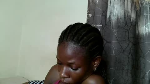 Cutequeen8 online show from December 9, 11:26 am