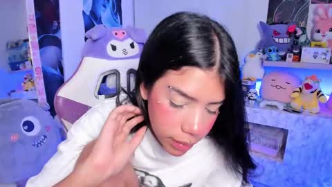  - independent model online show from February 18, 12:26 am