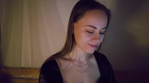 cutie_xoxo_ online show from February 26, 8:39 am