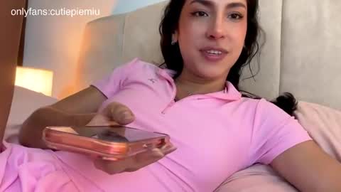 cutiepiemiu -  online show from July 18, 2:24 am