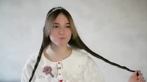 cutiepncess online show from August 7, 3:32 pm