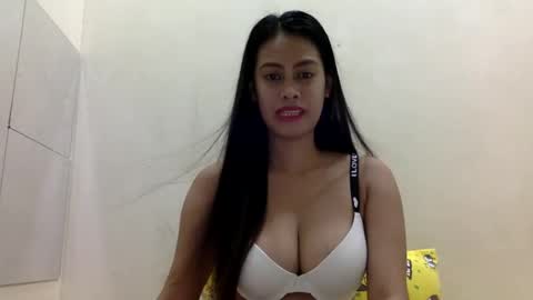 CutieTrina online show from February 4, 5:12 pm