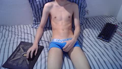 Snapshot of cutotorry chatting on January 18, 3:53 am torry online show from January 18, 3:53 am