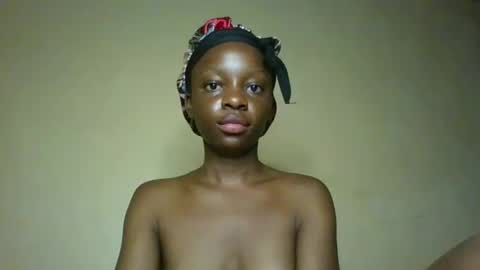 Snapshot of cutty_teshy chatting on February 3, 3:42 am cutty_teshy online show from February 3, 3:42 am