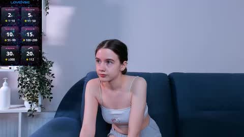 Ashly online show from September 27, 7:00 pm