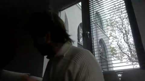 Snapshot of d3nnis_123 chatting on October 13, 8:27 am d3nnis_123 online show from October 13, 8:27 am