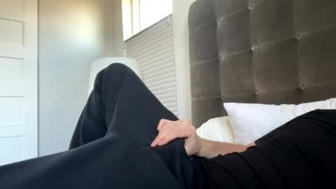 daddydom0000 online show from December 14, 7:09 pm