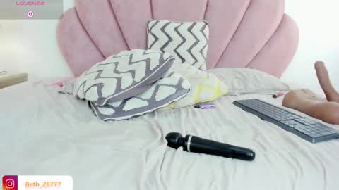 Bethany online show from November 3, 12:33 am