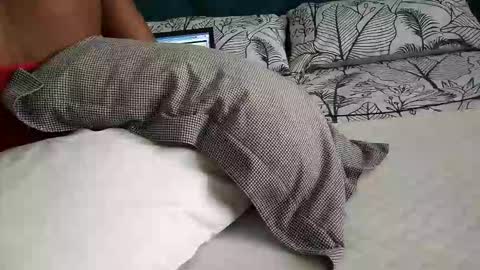 daddyslittleebony online show from April 17, 8:06 am