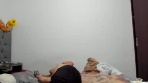 Snapshot of daemon_txuspunk chatting on January 3, 1:59 am DAEMON online show from January 3, 1:59 am