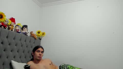 Snapshot of daemon_txuspunk chatting on December 13, 8:41 am DAEMON online show from December 13, 8:41 am