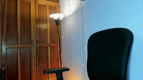 dafnemel online show from March 2, 2:13 pm