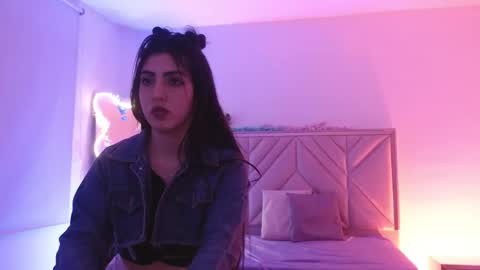 dahia  online show from November 20, 4:44 am