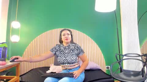 Dahiane Connor online show from February 10, 12:19 pm