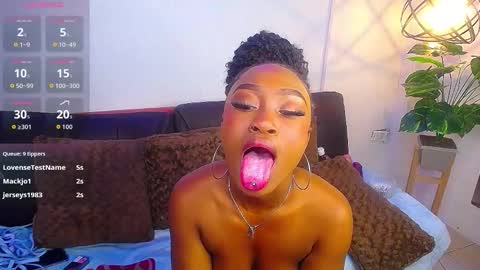 DAHYAN online show from December 1, 3:32 pm