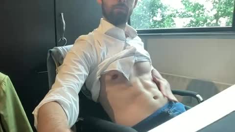 dailybully online show from July 6, 7:27 am