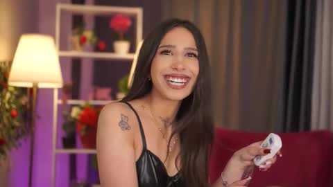 Daisy online show from March 14, 9:08 pm