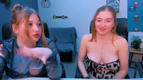 Snapshot of daisy_candy chatting on December 17, 1:39 am Little Di online show from December 17, 1:39 am