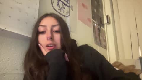 daisyy_belle online show from November 4, 2:24 am