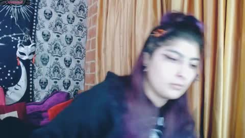    --  -- help me reach 100 hands up  online show from March 11, 5:46 am