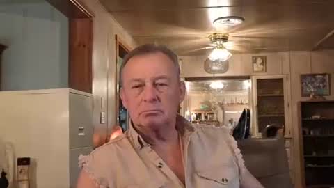 dakit online show from December 14, 8:04 pm