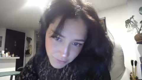 IG  dakotasofiaa online show from January 9, 11:13 pm