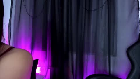 Snapshot of dakota_cullenn chatting on September 30, 1:05 am Dako online show from September 30, 1:05 am