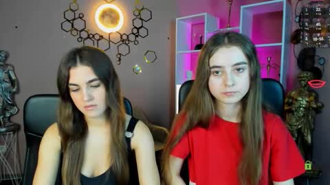 Dakota online show from December 19, 1:39 pm