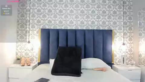 dakotaa online show from July 3, 7:51 pm