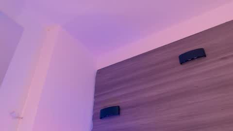         online show from February 26, 6:17 am