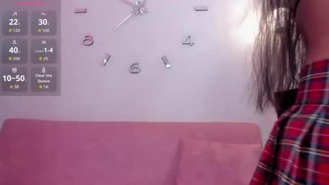  D A M   online show from June 6, 9:31 pm