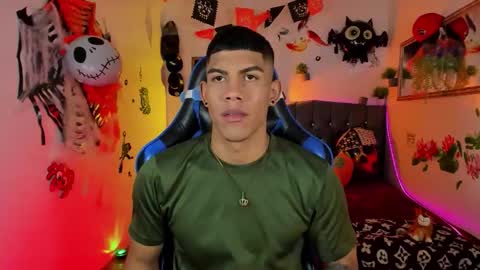 Damian online show from October 28, 3:18 am