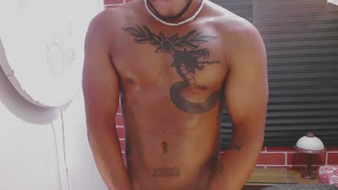 instagram damiannreed. online show from February 6, 5:40 pm