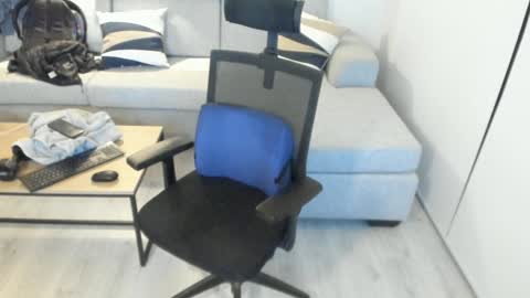 CockandLoad online show from February 4, 8:17 pm
