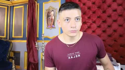 Damian Phill online show from March 10, 7:50 pm