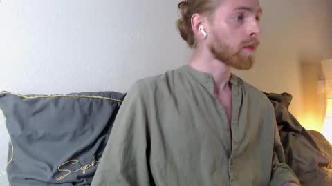 damien_diamond online show from September 21, 9:30 pm