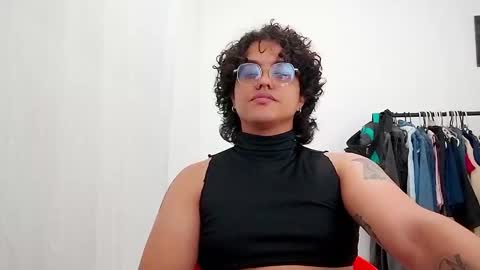 Diane Blosson online show from March 26, 1:22 am