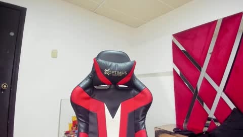 dan_ht online show from March 2, 1:07 pm