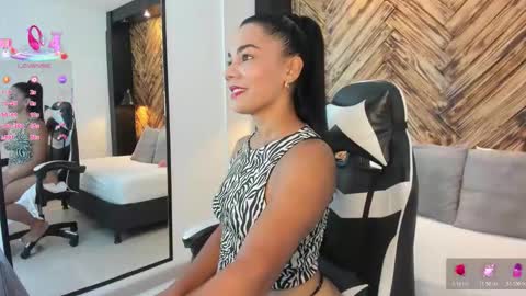 D A N A  online show from March 18, 7:31 pm