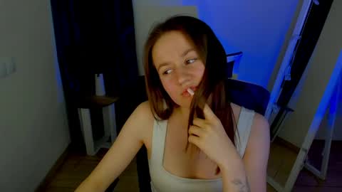 Dana online show from March 25, 9:21 pm